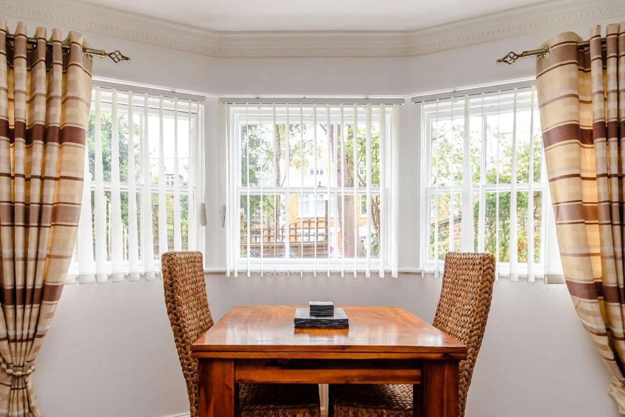 The Bolthole Apartment Whitby Ngoại thất bức ảnh